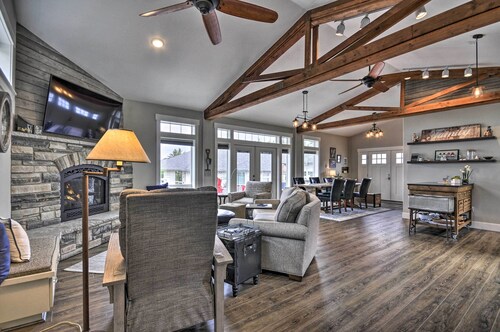 'Traveler's Retreat' Studio w/ Patio & Yard!