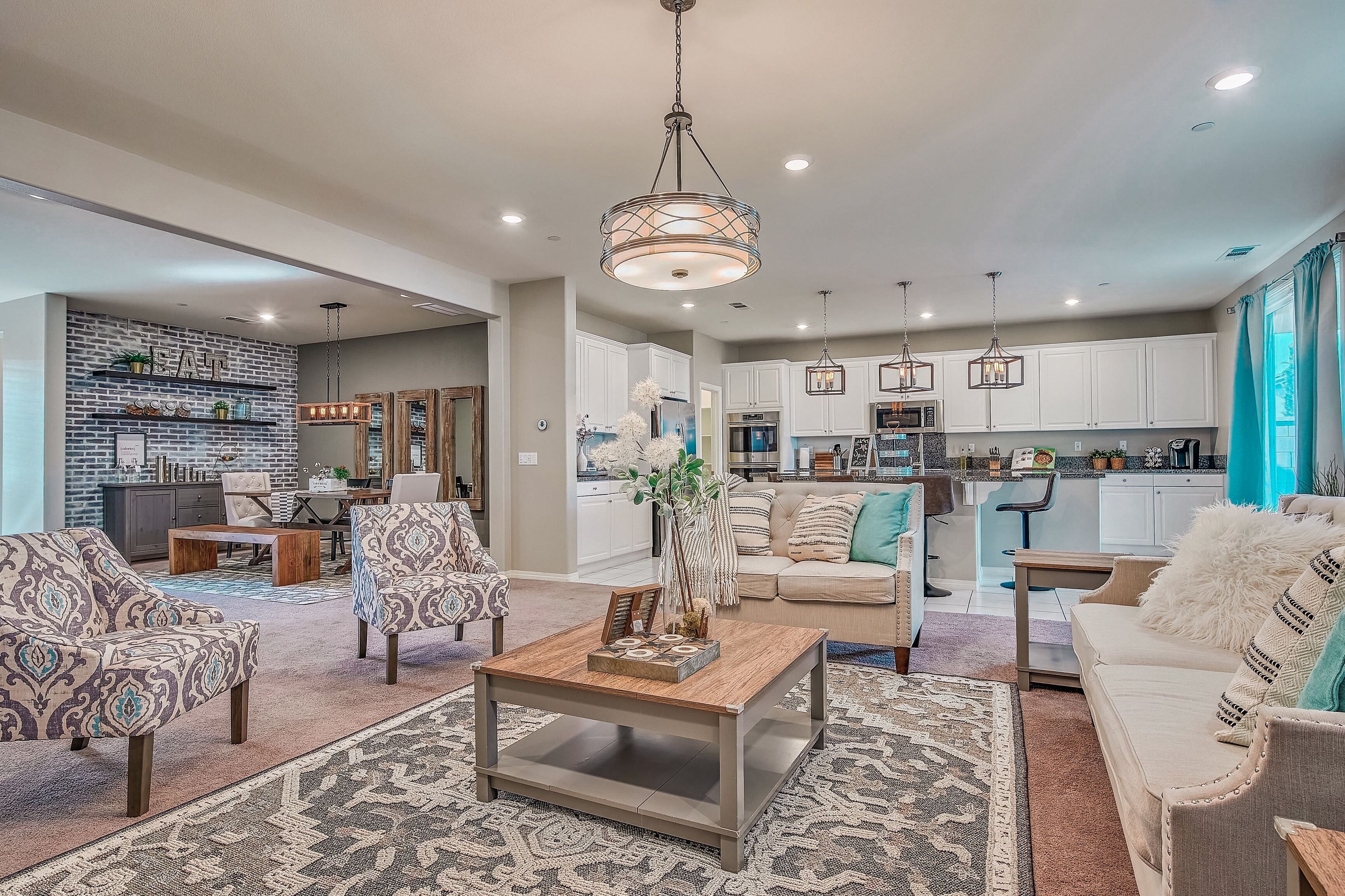 1000MBPS Wifi★One Story Luxury 5 Bedrooms Model Home