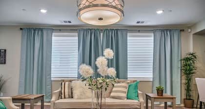 1000MBPS Wifi★One Story Luxury 5 Bedrooms Model Home
