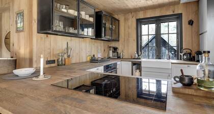5 bedroom nice home in Nexø