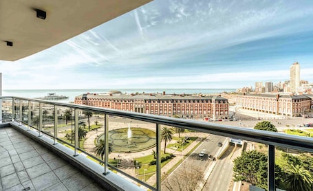 Vista desde la propiedad. Noveccento Building
