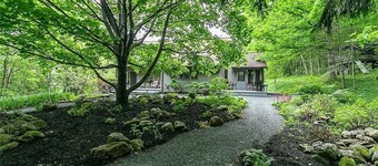 Private oasis on 12acre estate 15min to Keuka Lake