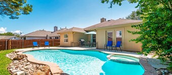 Cozy, Warm, Pool, BBQ, 2 KingBeds, Sleep 11