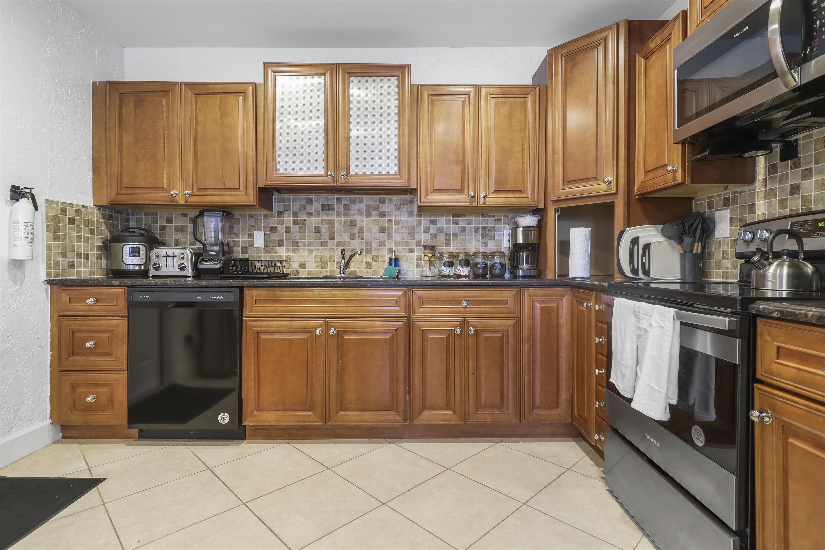 Quiet House in Best Area