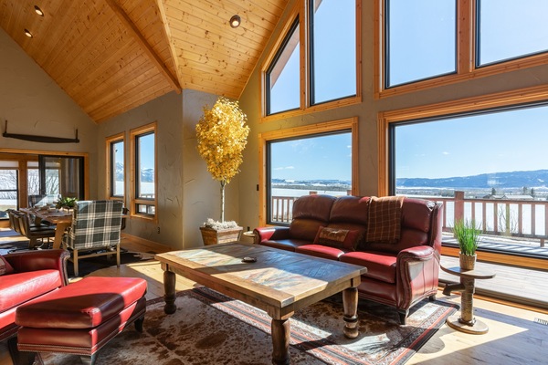Rise and shine, with views like this to illuminate your day.