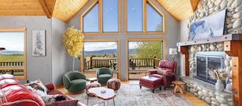 MAJESTIC VIEWS | Family Lodge | Large Deck