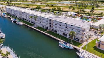 Marina/club náutico