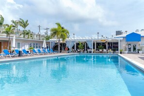 Outdoor pool, a heated pool - Waterfront Luxury Condo with Pool + Tiki Bar (Marathon)
