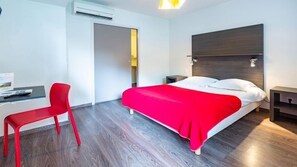 1 habitación, wifi gratis y ropa de cama