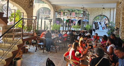 Hotel Peña Florencia