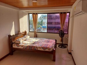 3 bedrooms, WiFi
