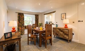 Cottage | Private kitchen | Dishwasher, cookware/dishes/utensils - Lacet Cottage (Penrith)