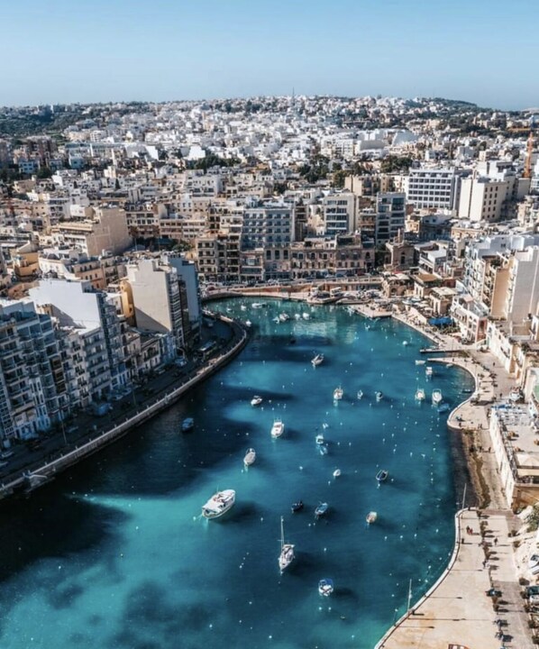 Marina - Spinola Bay - St Julians near beach Prime location (Saint Julian's)