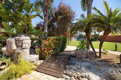 Holiday Home Casa Rural El Campo with Pool, Garden & Wi-Fi