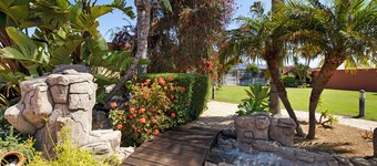 Casa de vacaciones Casa Rural El Campo con piscina, jardín y Wi-Fi