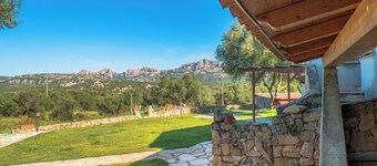 Apartment "2 in Villa in Campagna" with Mountain View and Shared Pool