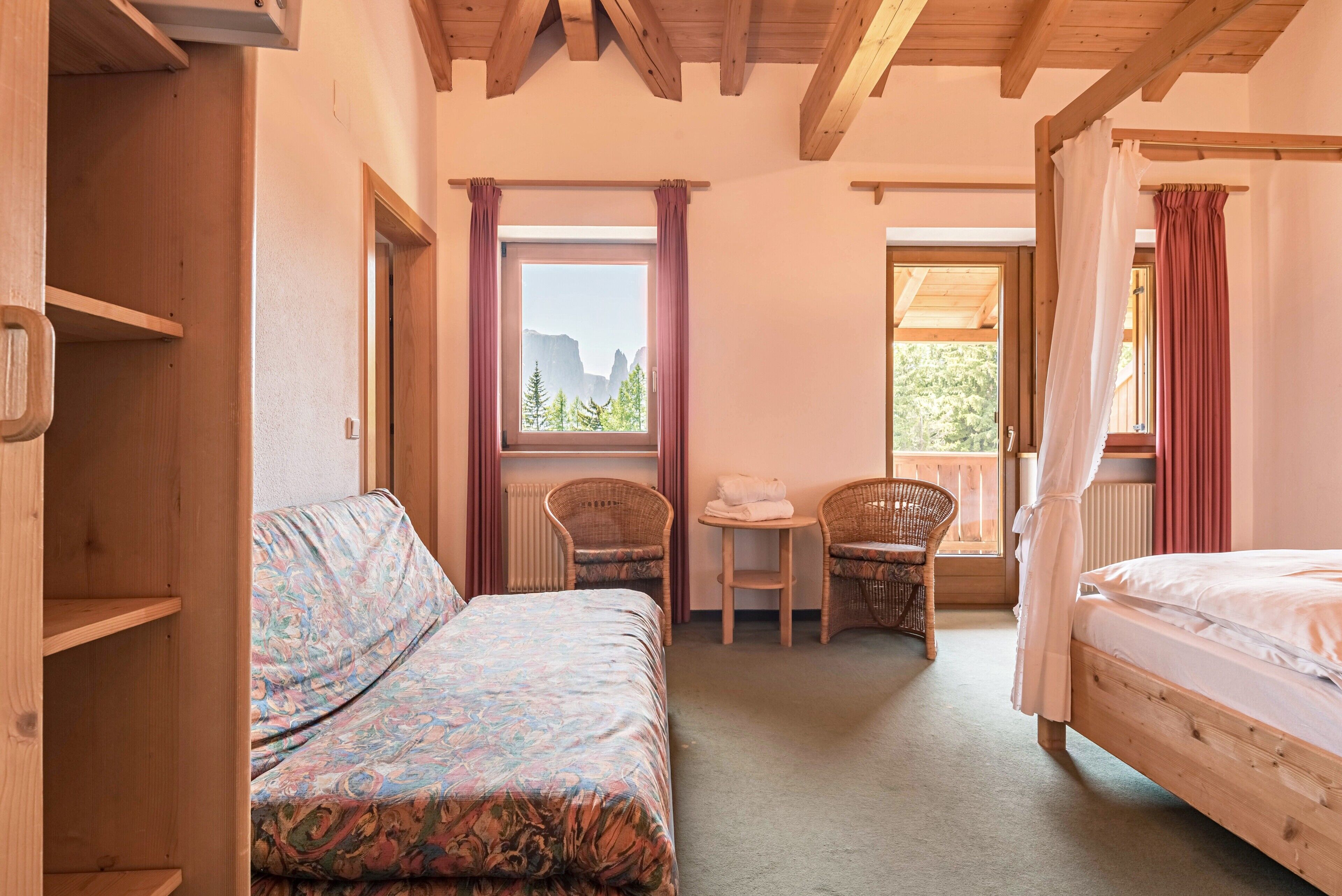 1 camera, Wi-Fi gratuito, lenzuola