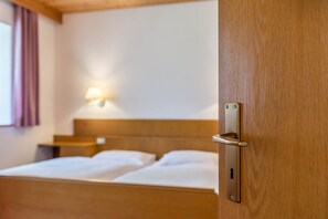 2 quartos, Wi-Fi de cortesia, roupa de cama