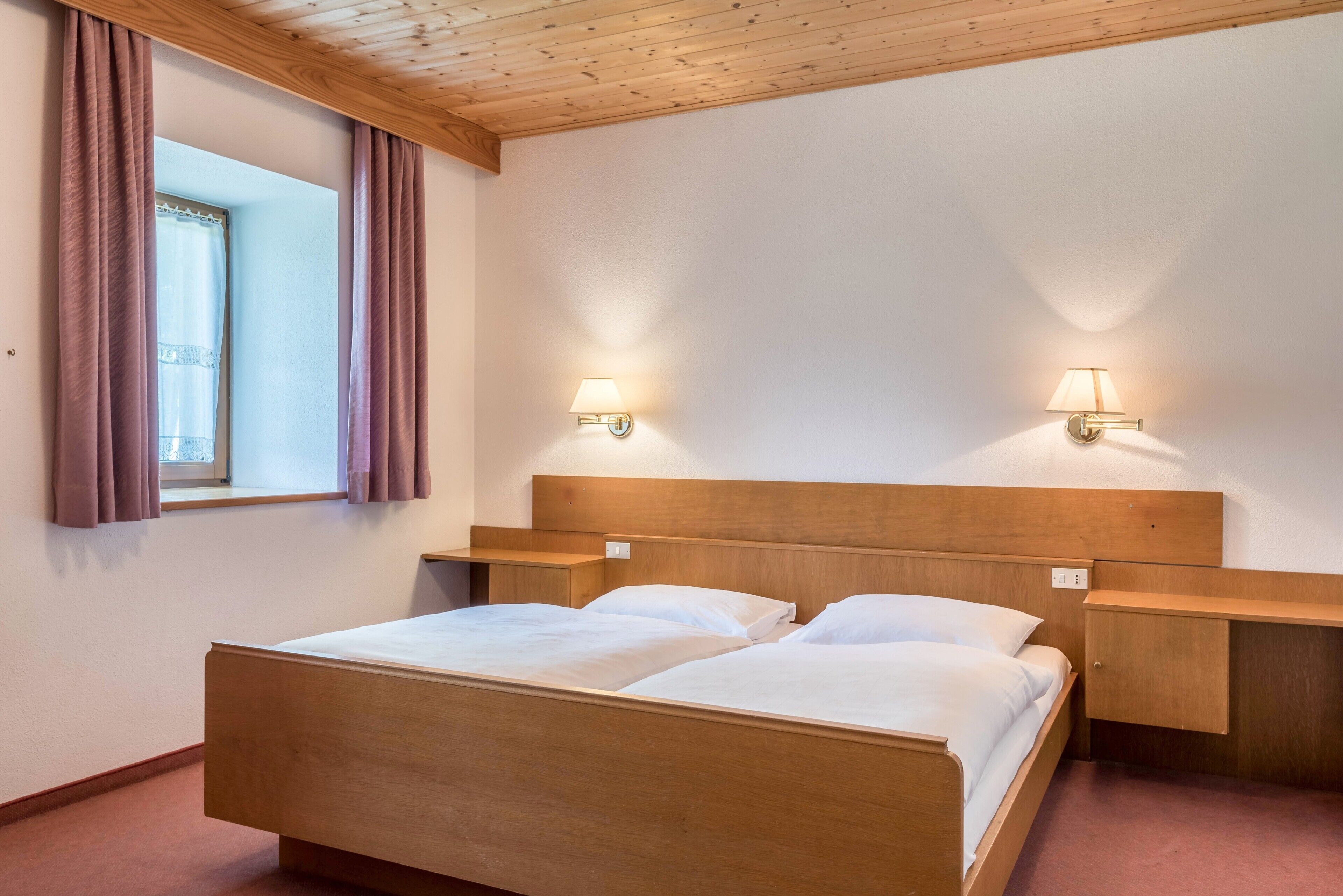 2 habitaciones, wifi gratis y ropa de cama 