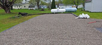 Sleeps 1 to 8<br>Daily or weekly home rental 5 miles from downtown Port Clinton.<br>