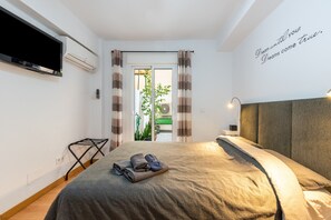 2 camere, ferro/asse da stiro, Wi-Fi gratuito, lenzuola