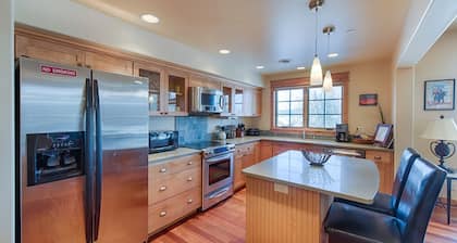 Park Street Penthouse East by Casago Mccall - Donerightmanagement