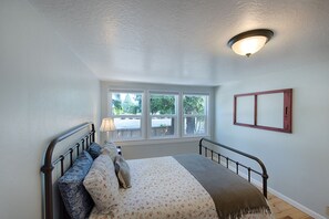 4 bedrooms