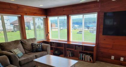 Owasco Lake Finger Lakes Getaway