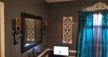 GREAT location near Towne Center with easy access to I-10 and I-12!.