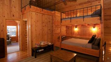 House, 4 Bedrooms | 4 bedrooms