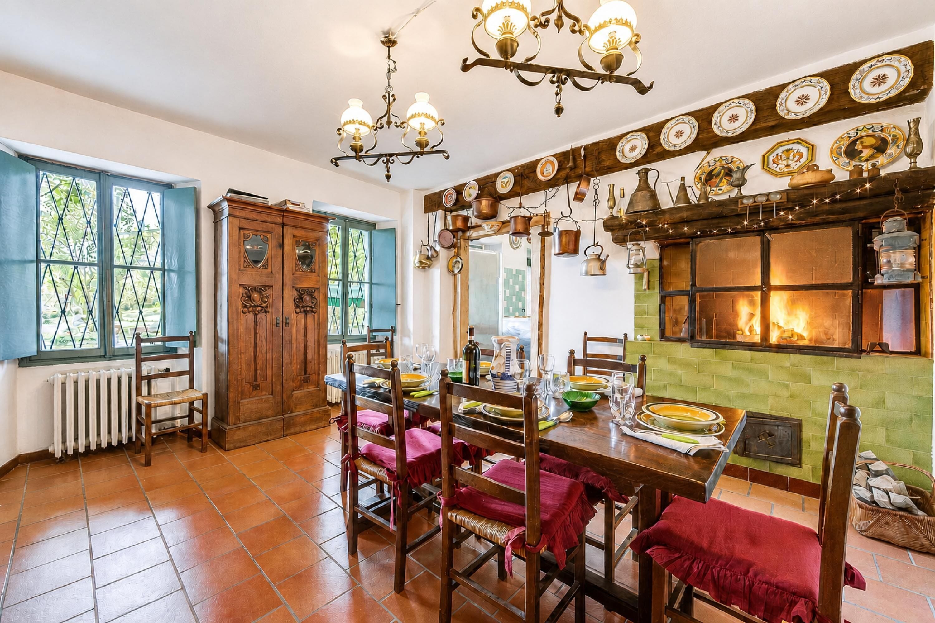 Standard Villa, 3 Bedrooms, Balcony, Mountainside (Villa I Tre Archi for 6 with Private) | Dining