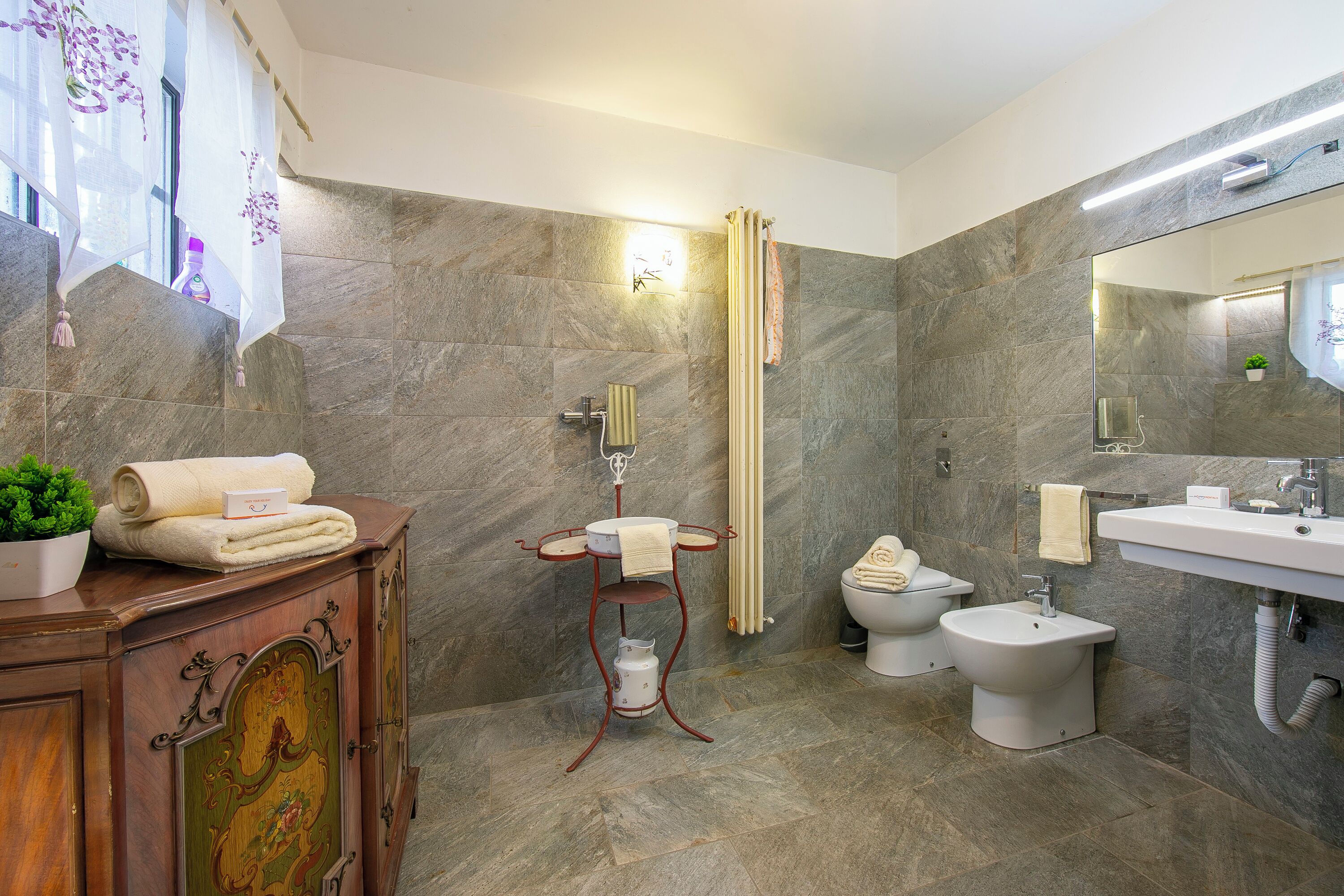 Standard Villa, Multiple Bedrooms, Mountainside (Charming Villa I Tre Archi) | Bathroom | Separate tub and shower, hair dryer, bidet, towels