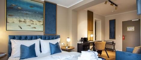 Superior Double Room | Desk, free WiFi, bed sheets