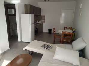 1 chambre, bureau, Wi-Fi, draps fournis
