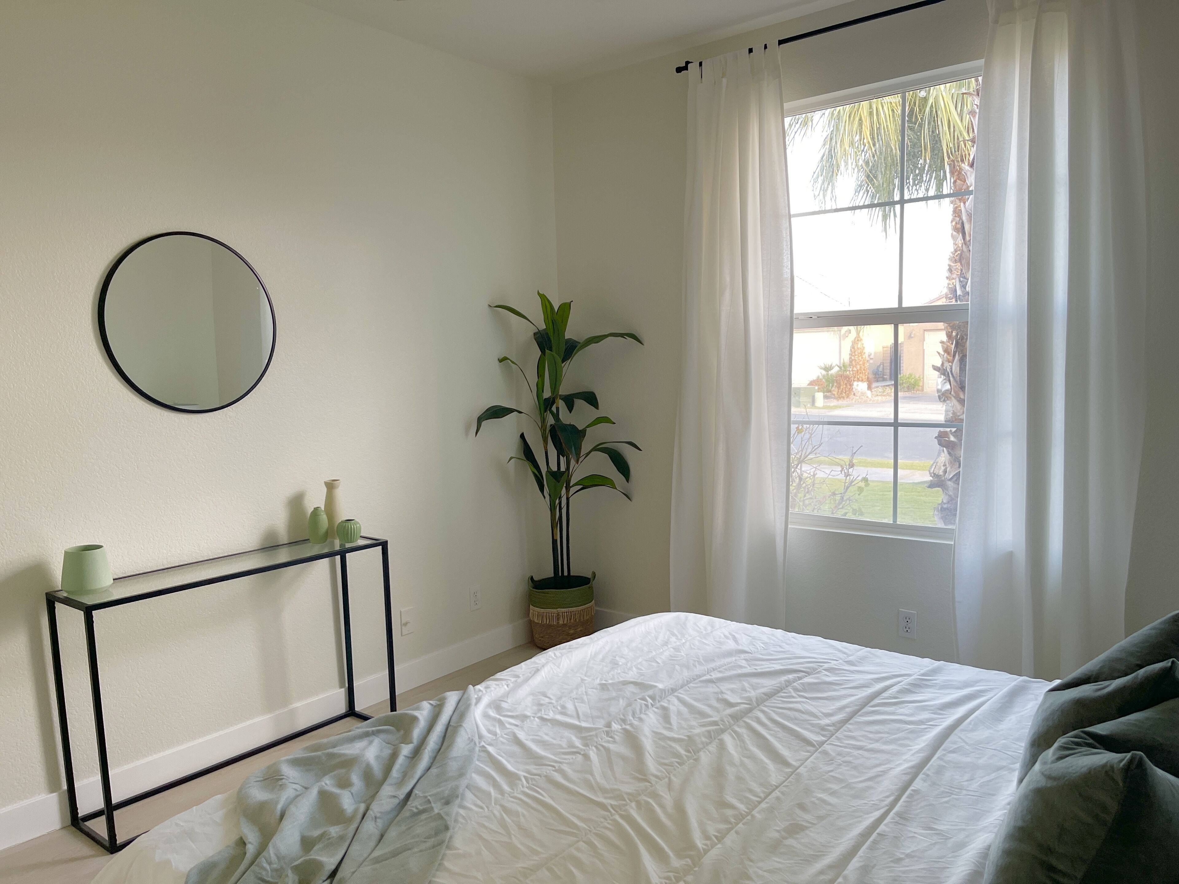 The Pink Flamingo- a tranquil getaway at prestigious Terra Lago!