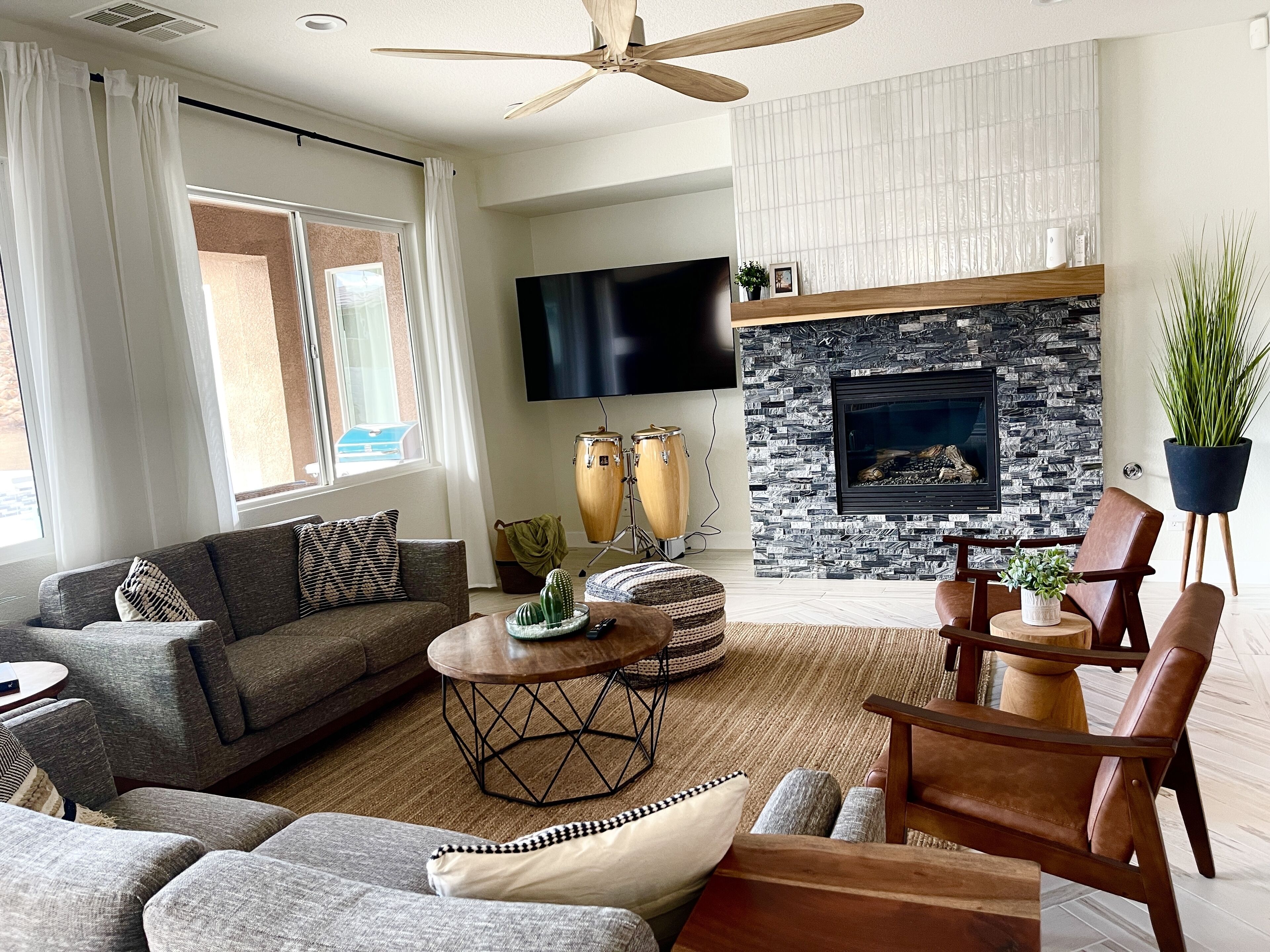 The Pink Flamingo- a tranquil getaway at prestigious Terra Lago!