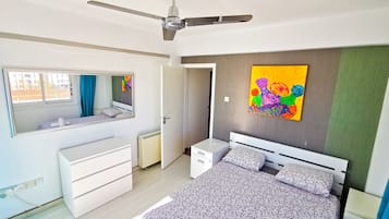 淋浴/盆浴组合、免费洗浴用品、毛巾