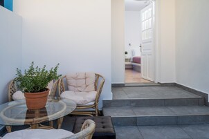 Habitación Deluxe doble | Terraza o patio