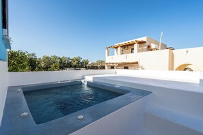 Deluxe Double Room | Terrace/patio - Villa Kocis with Private Pool (Santorini)