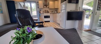 Cozy vacation home with 2 bedrooms, 1 bathroom, whirlpool and sauna