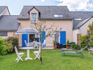 Outdoor dining - La Perle de Damgan by Interhome (Damgan)