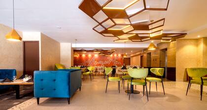Hotel One Tower Gulberg