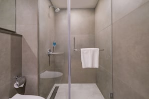 Ducha y cabezal de ducha tipo lluvia