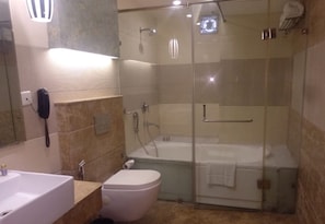 Bathroom - Hotel Windsor Heights ( All Rooms with Air Purifier) (Gurugram)