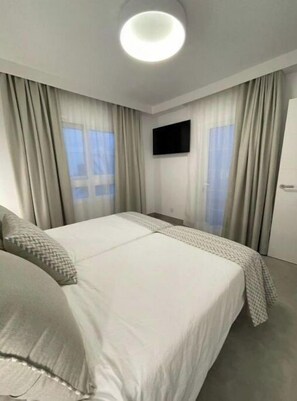 2 bedrooms, iron/ironing board, WiFi, bed sheets - Apartment (Playa Blanca)