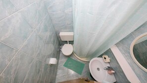 LĂ€genhet (Two Bedroom Apartment with Balcony an) | Badrum | Handdukar