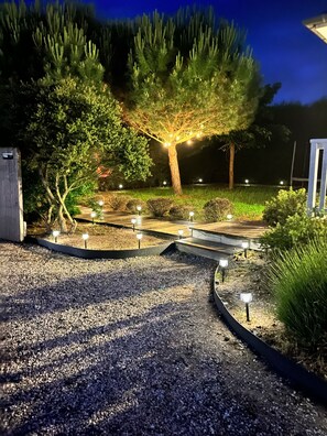 Property grounds - COSY house 600 m from the beach, ideal for families - Linen and cleaning included (Agon-Coutainville)