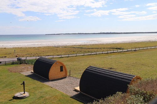 Kirkapol Pod Sleeps 2 With Ocean Views