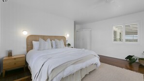 4 chambres, fer et planche à repasser, Wi-Fi, draps fournis