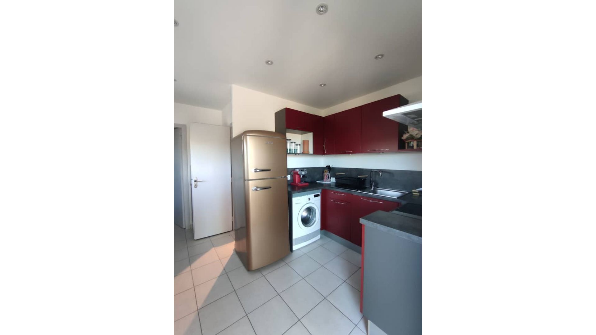 F2 accommodation with private garden and swimming pool